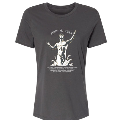 Dday Statue Women's T-Shirt