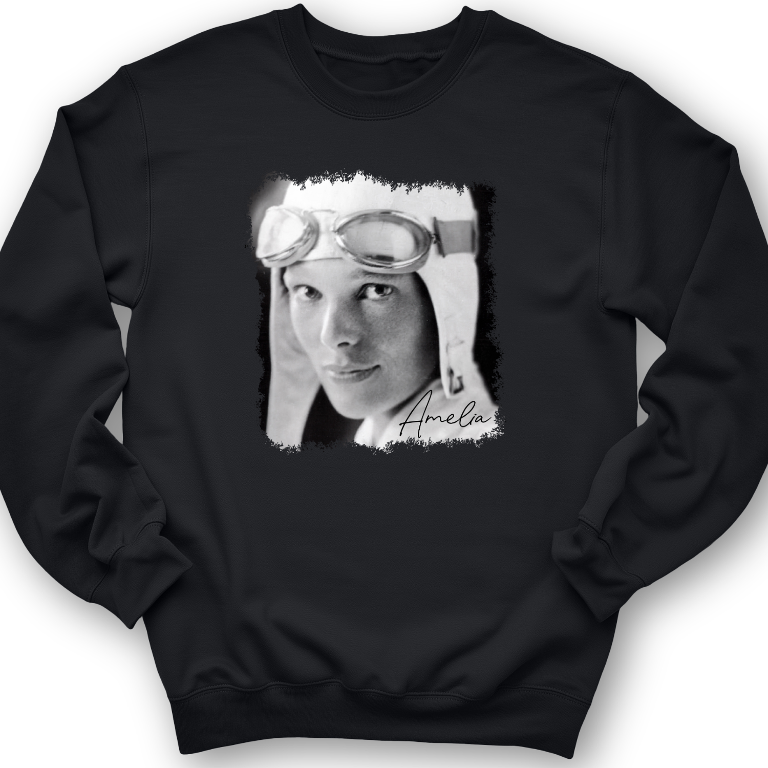 Amelia Earhart B&W Crewneck Black / S