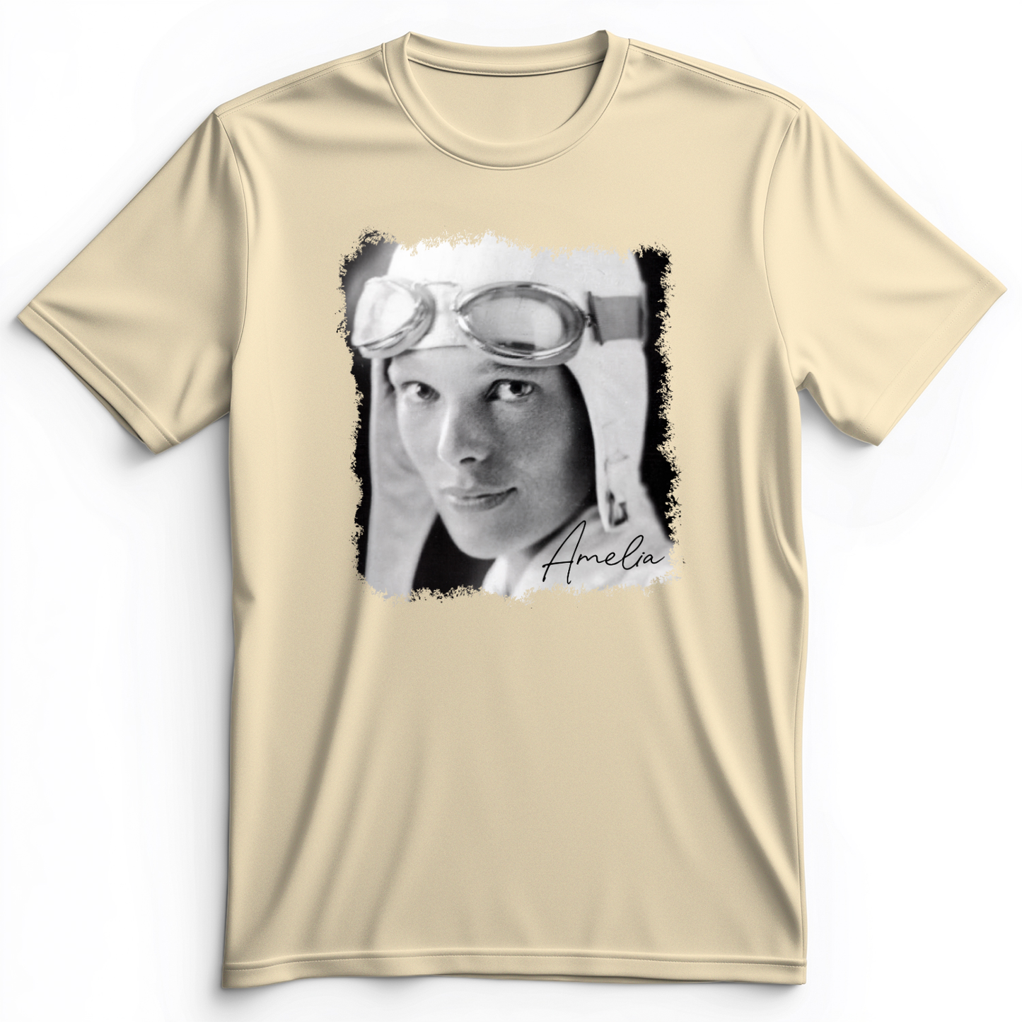 Amelia Earhart B&W Premium Tee Natural / S
