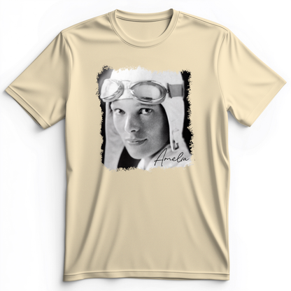Amelia Earhart B&W Premium Tee Natural / S