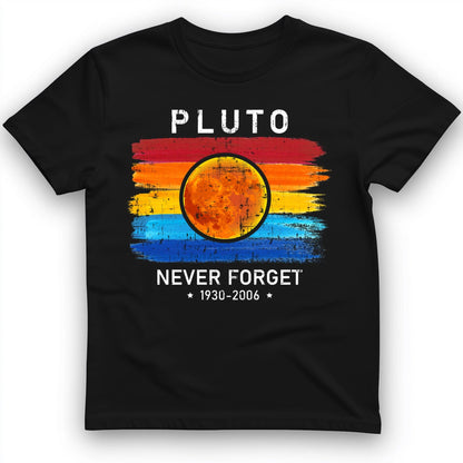 Pluto Never Forget T-Shirt Black / S