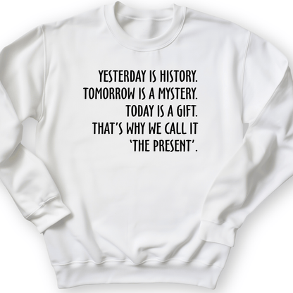 Yesterday Is History Crewneck White / S