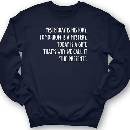 Yesterday Is History Crewneck Navy / S